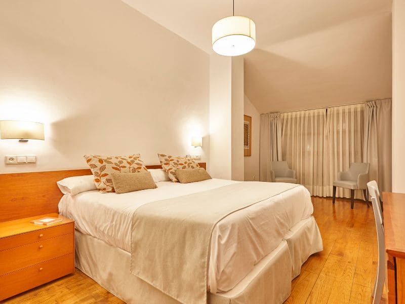 Dormitorio de un piso en alquiler, vender o alquilar tu piso en Zaragoza Vender o alquilar tu piso en Zaragoza: dormitorio de un piso en alquiler